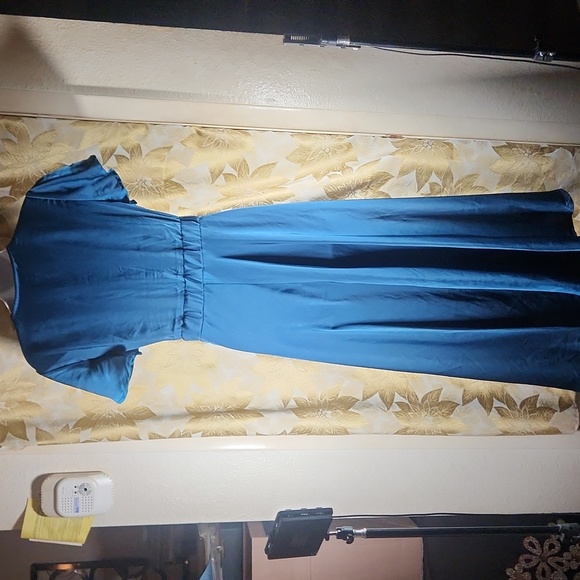 Midi DRESS - Picture 5 of 8